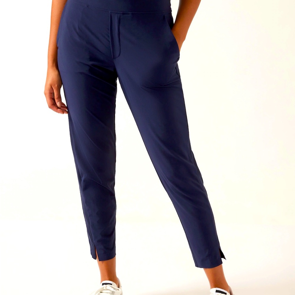 Women’s Athleta Brooklyn Ankle Pant/ new w/o tags